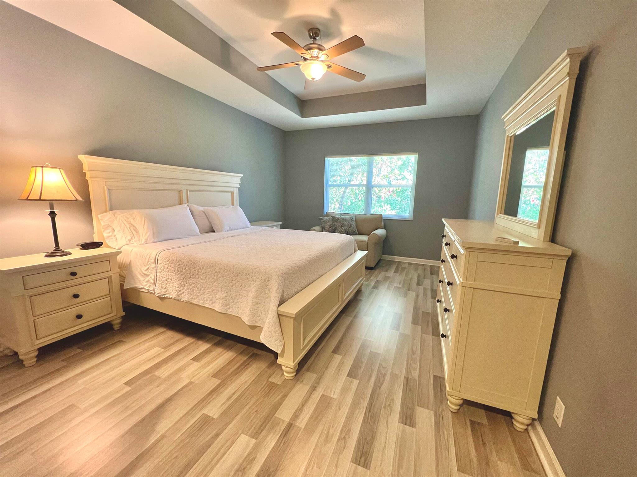 CASTLE PINES CONDOMINIUM - Residential Lease