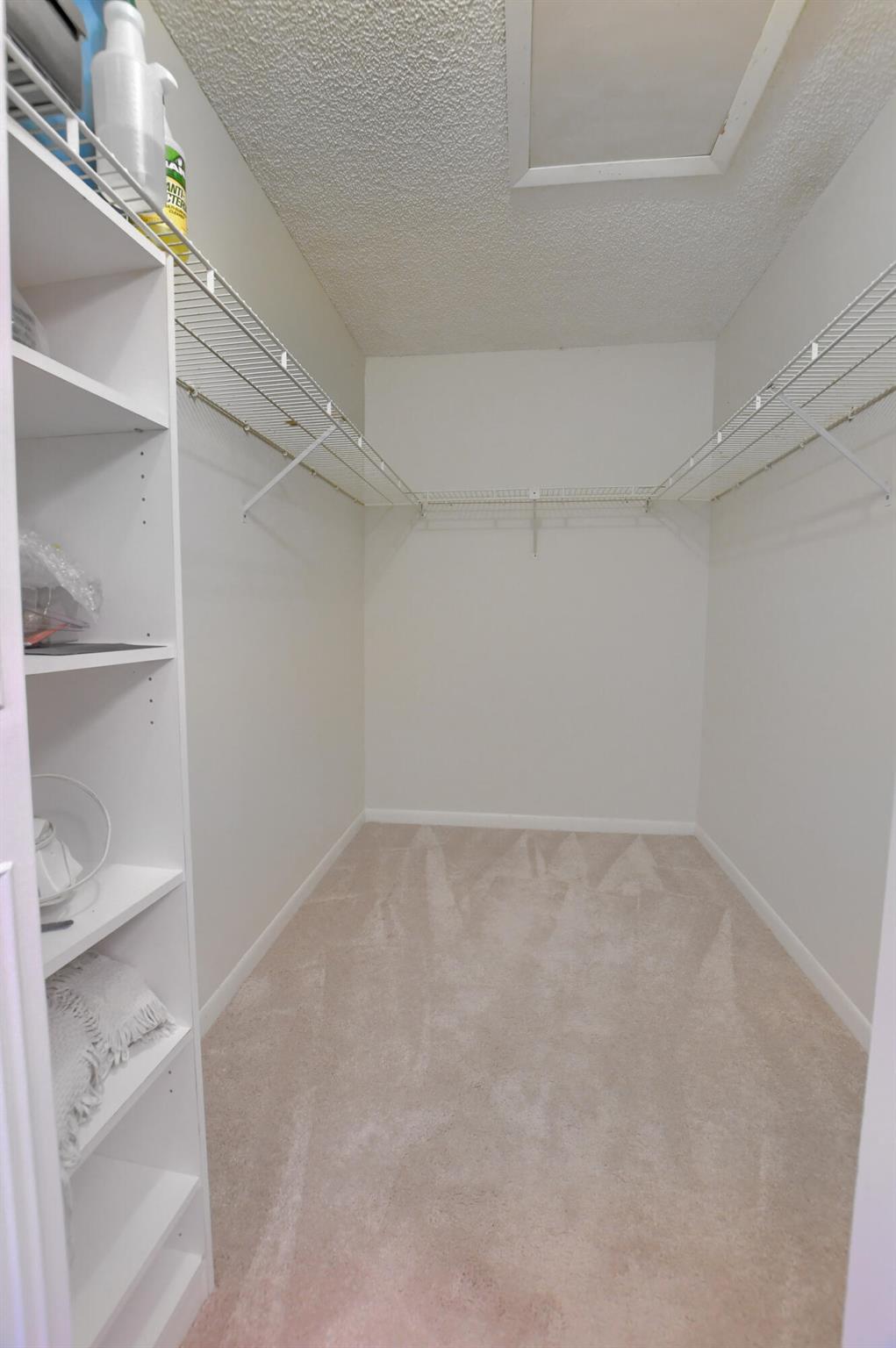 BOCA WALK - Residential