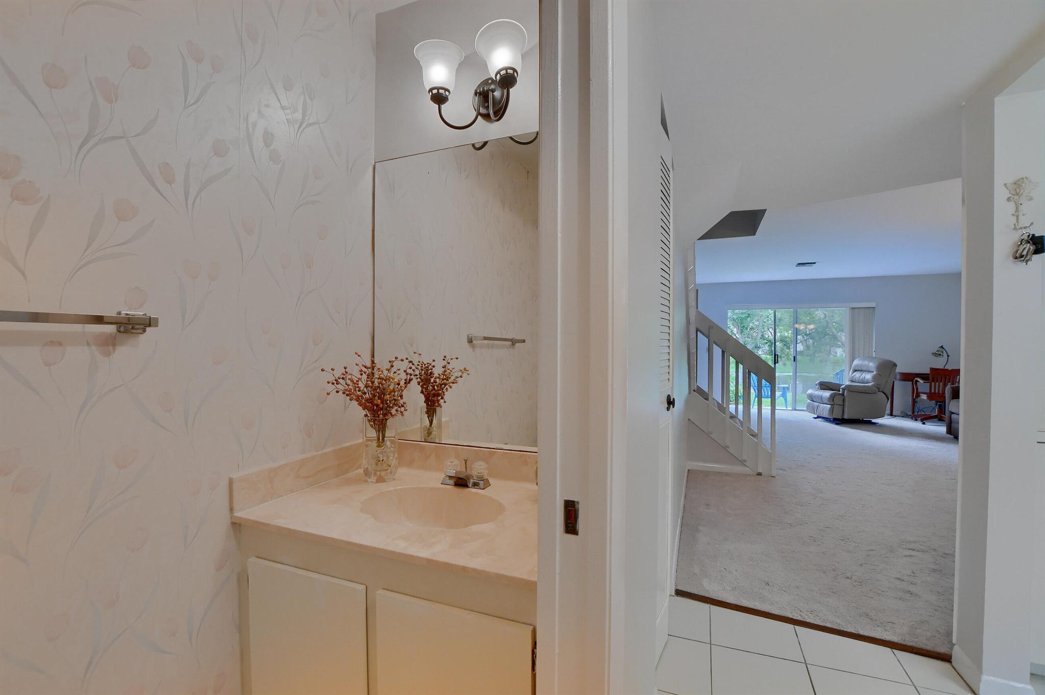 BOCA WALK - Residential