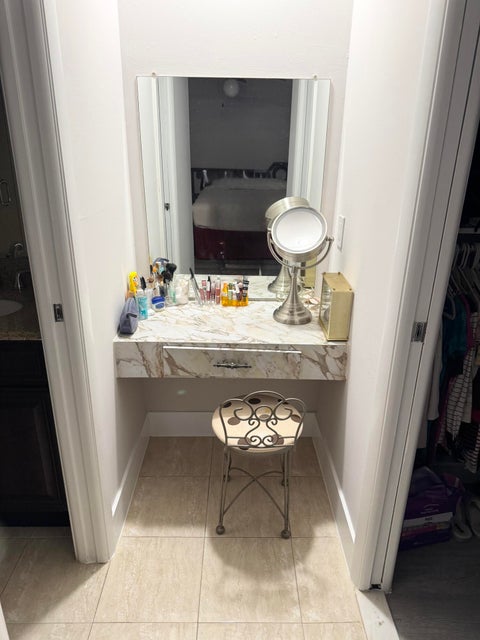 Tiny photo for 3321 Farragut Street #7F, Hollywood, FL 33021 (MLS # B26084395)
