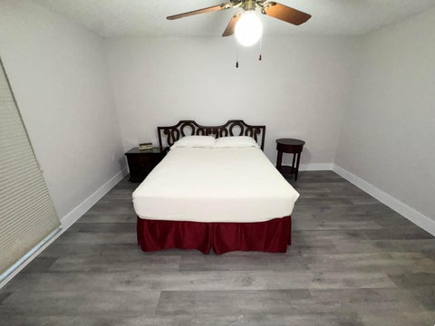 Tiny photo for 3321 Farragut Street #7F, Hollywood, FL 33021 (MLS # B26084395)
