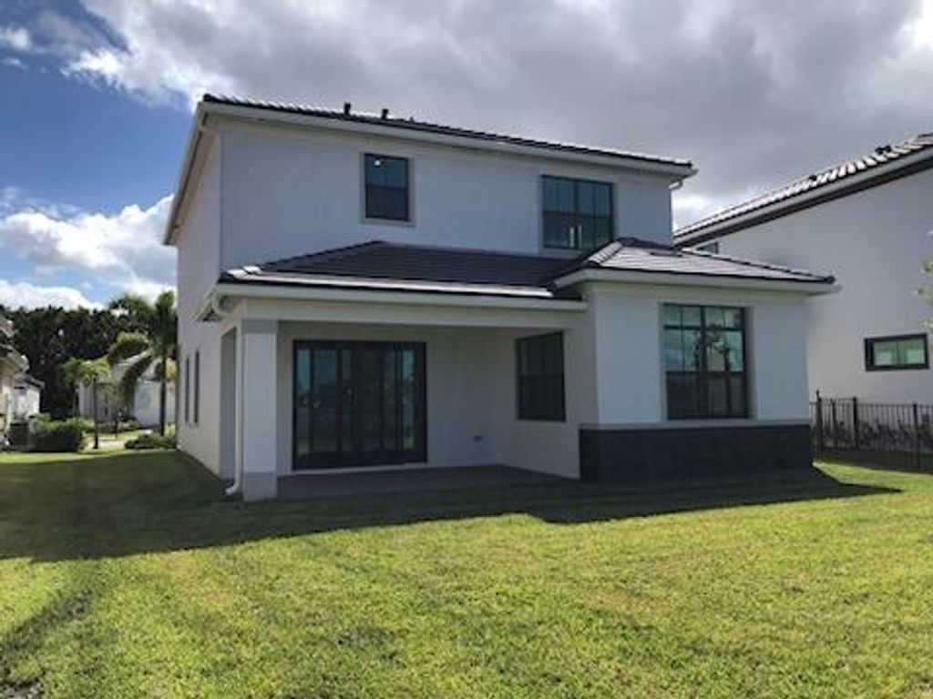 Photo of 537 SE Fascino C Circle, Port Saint Lucie, FL 34984 (MLS # R10890899)