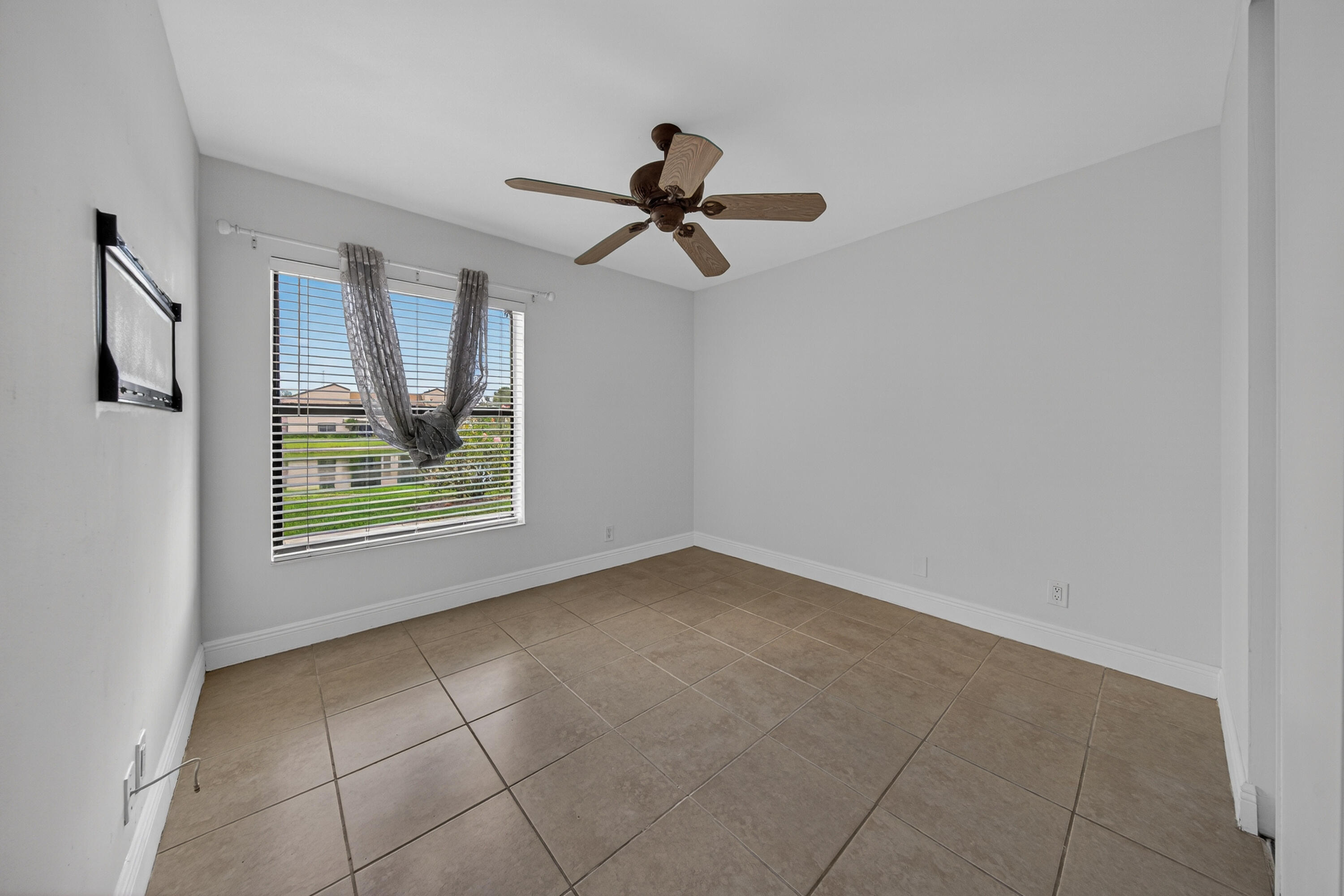 BOCA GLADES CONDO A THRU D - Residential