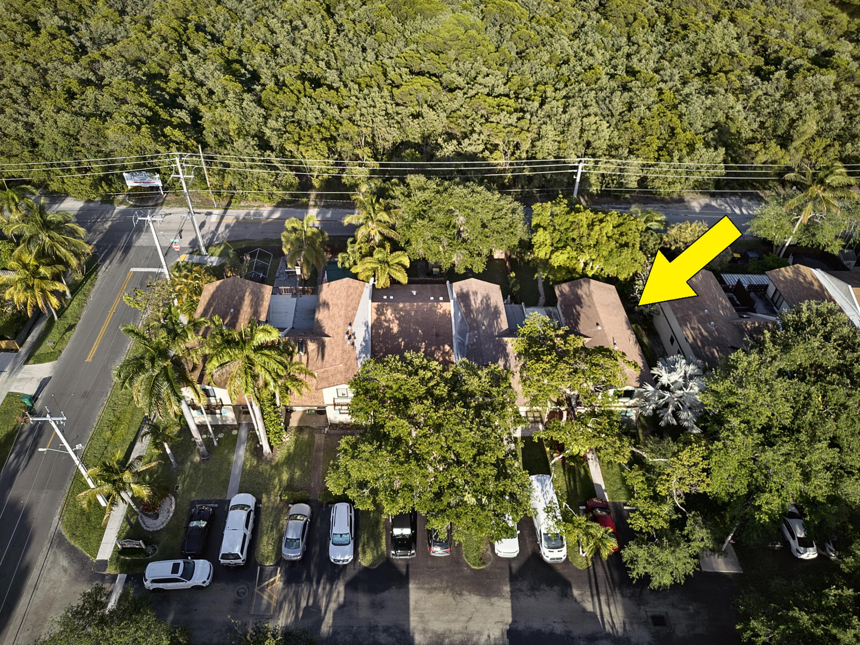 Edgewater Oaks aka Country Squire - Residential