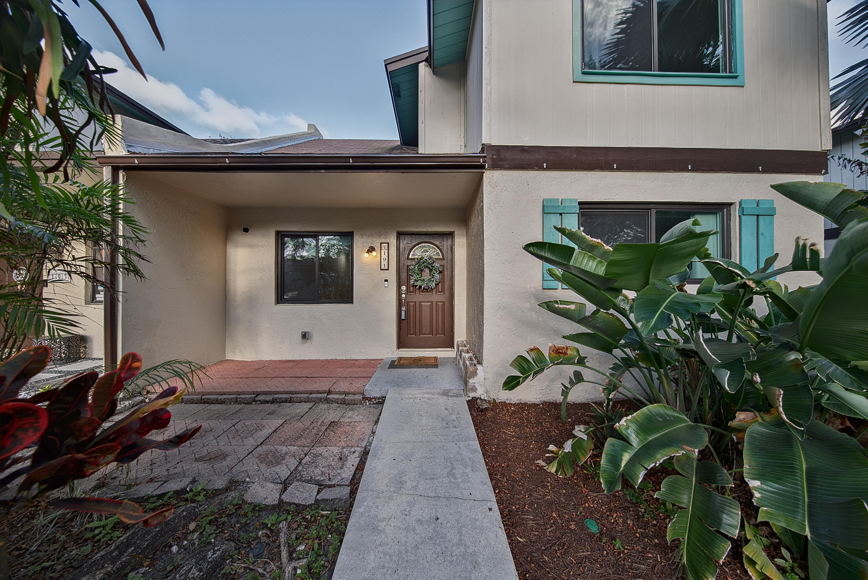 Edgewater Oaks aka Country Squire - Residential