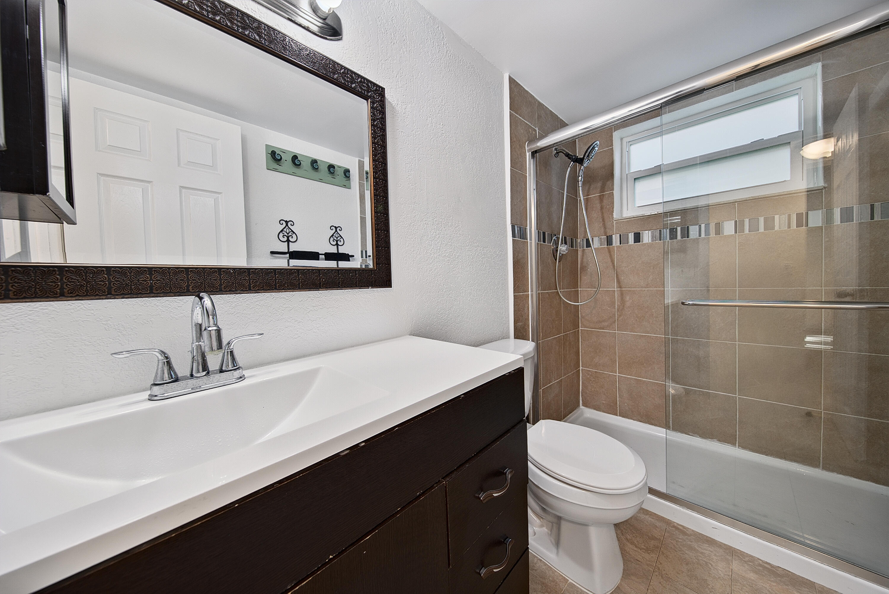 Edgewater Oaks aka Country Squire - Residential