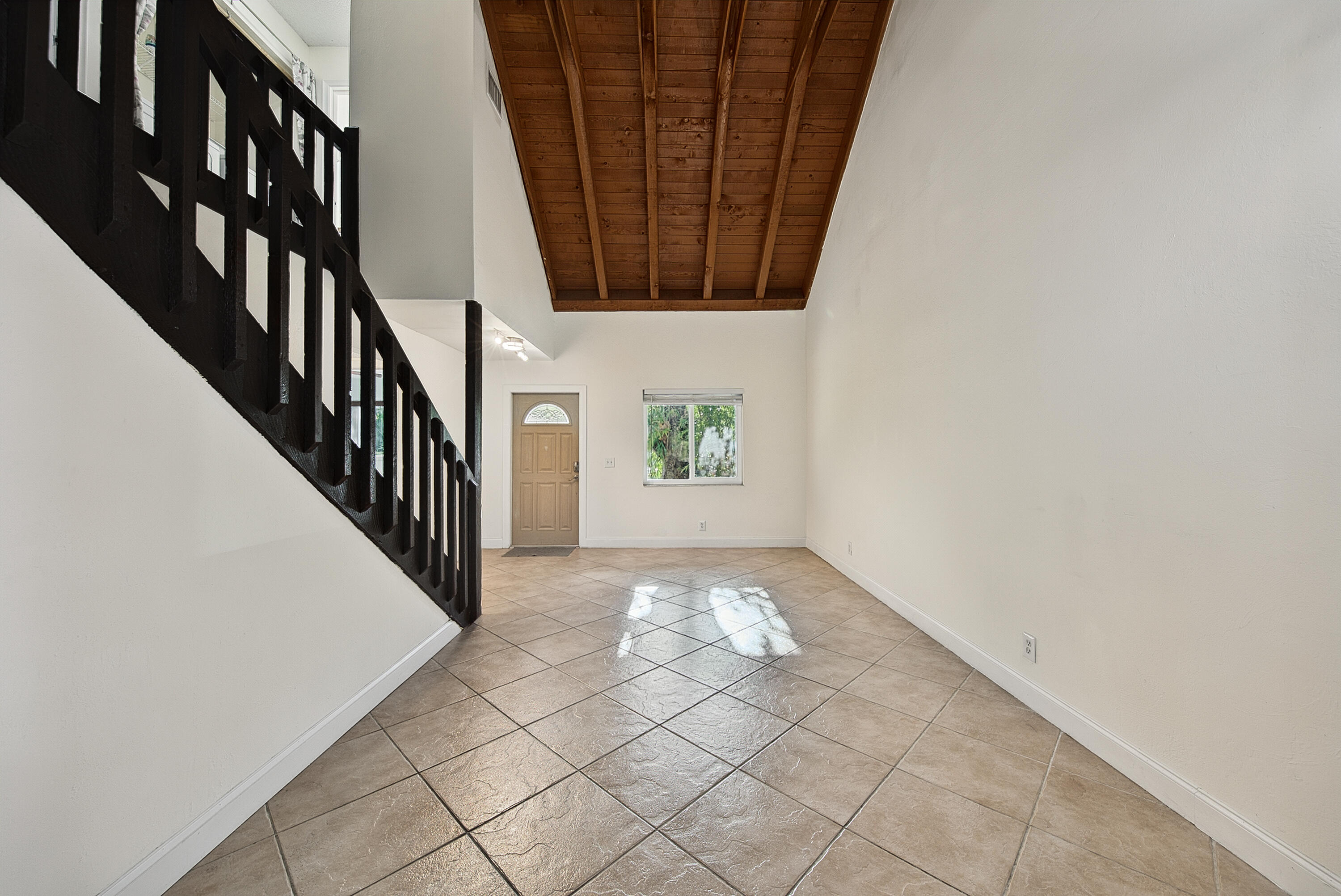 Edgewater Oaks aka Country Squire - Residential