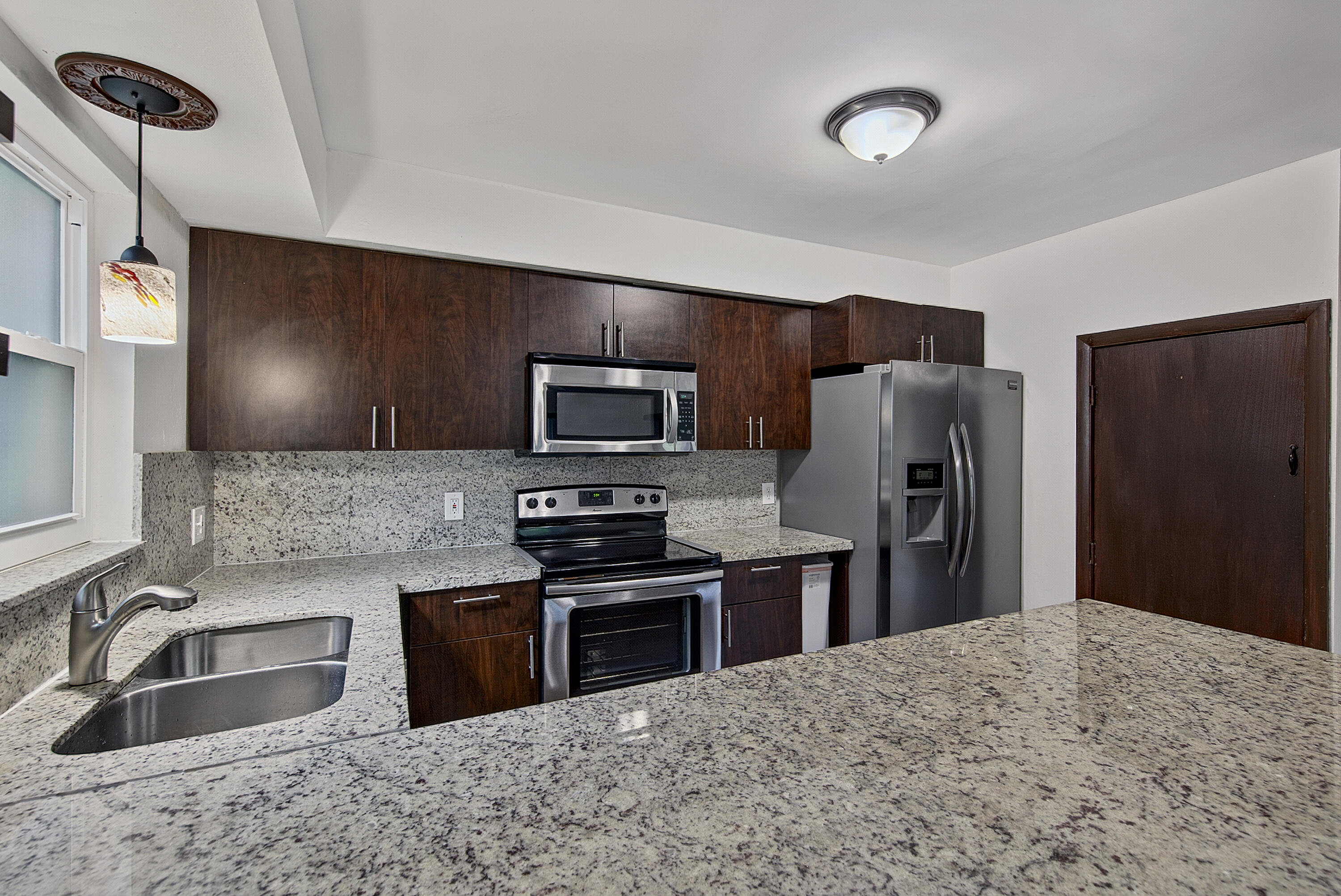 Edgewater Oaks aka Country Squire - Residential