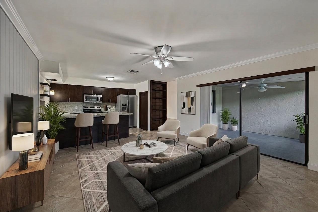 Edgewater Oaks aka Country Squire - Residential