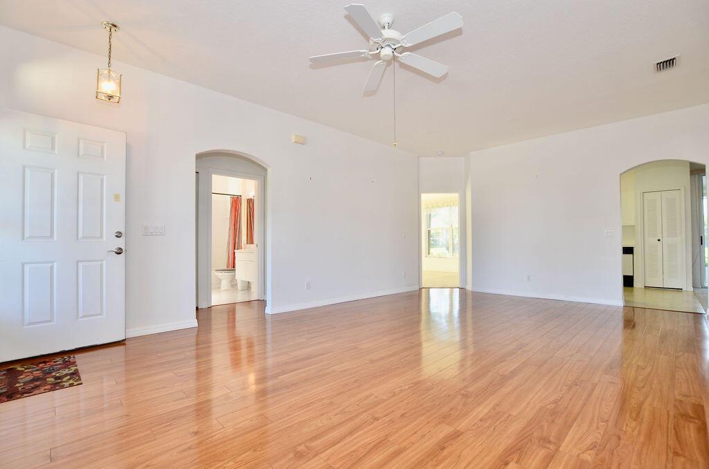 KINGS ISLE PHASE 4 - Residential