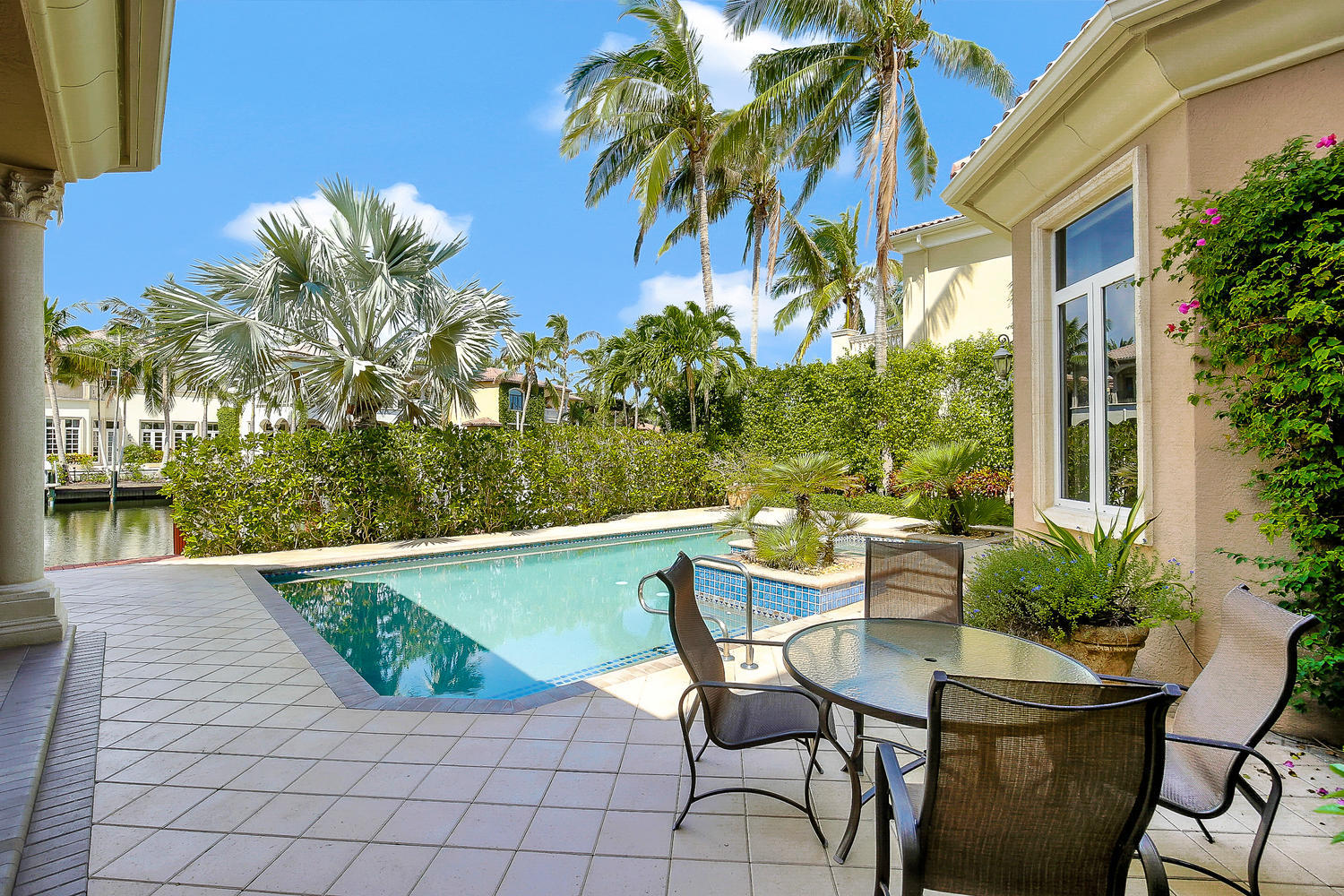 HARBOUR ISLES - Residential