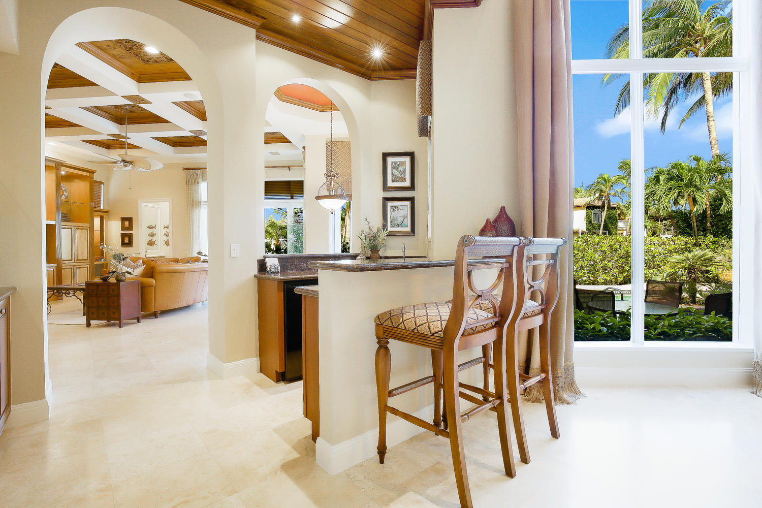 HARBOUR ISLES - Residential