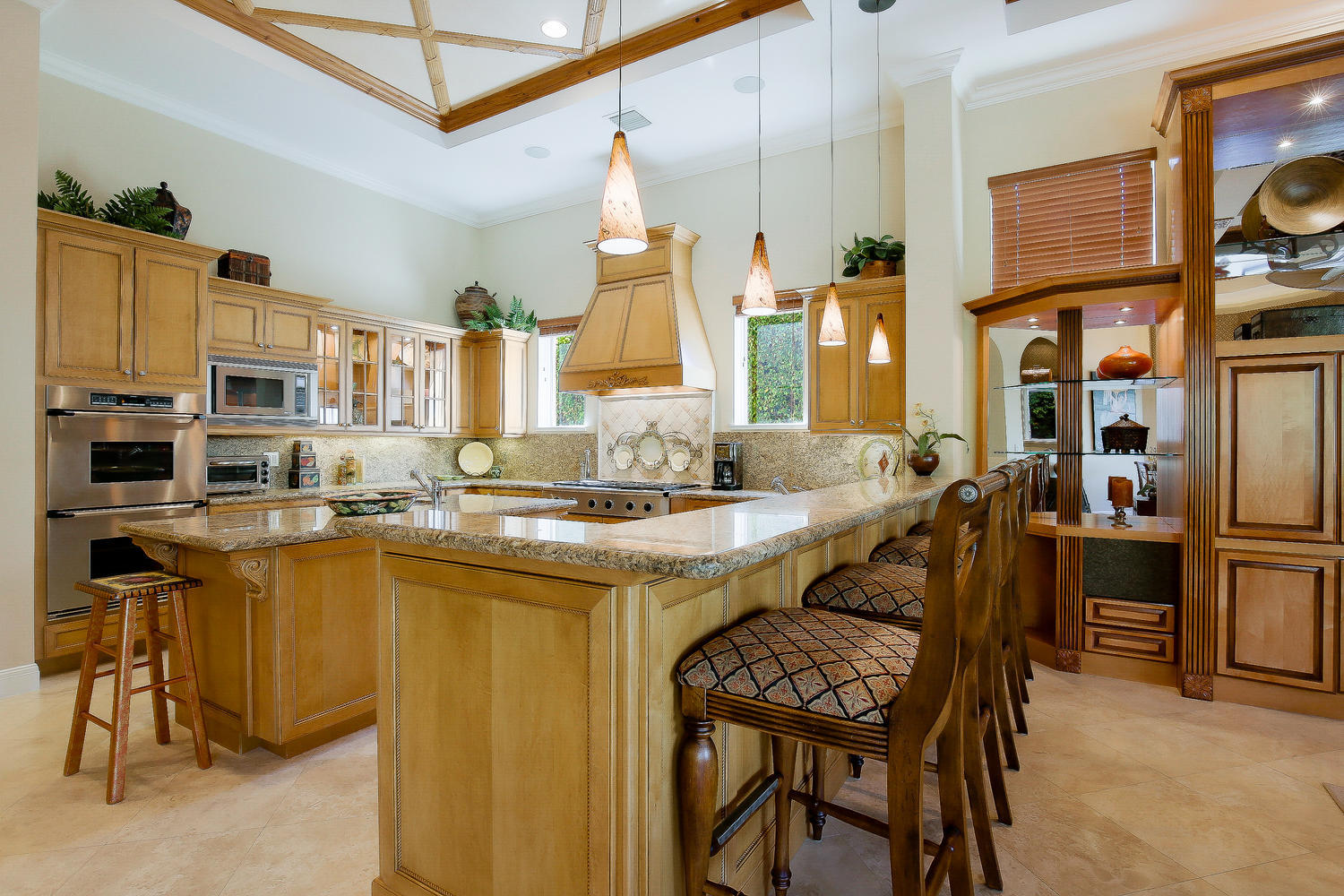 HARBOUR ISLES - Residential