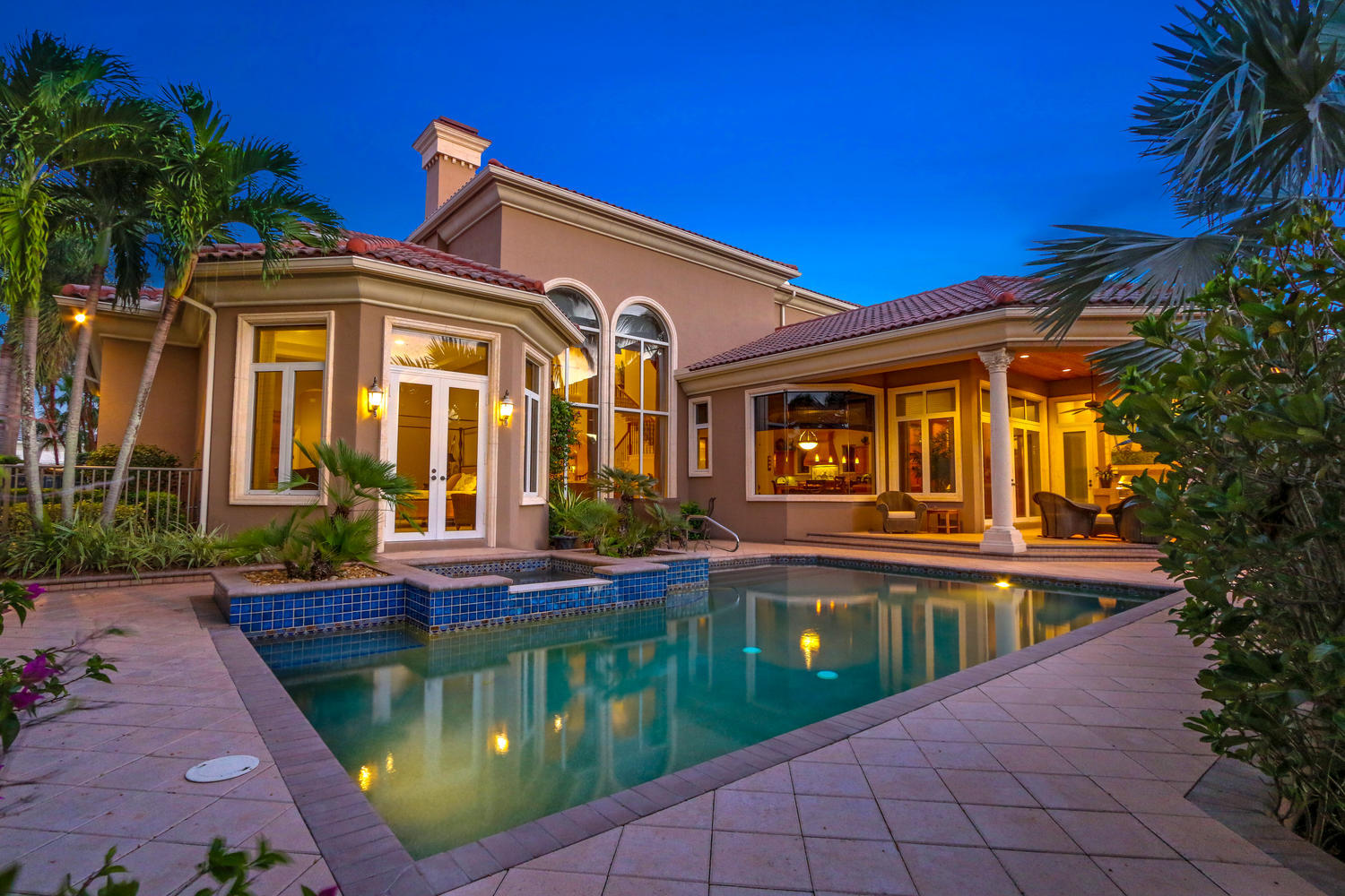 HARBOUR ISLES - Residential