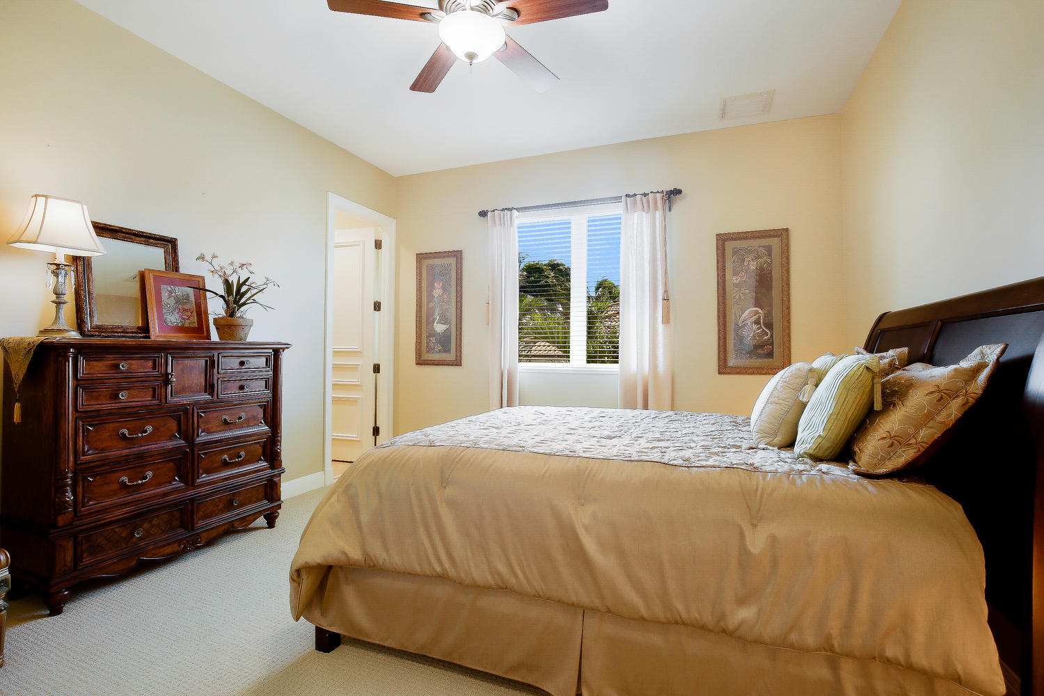 HARBOUR ISLES - Residential