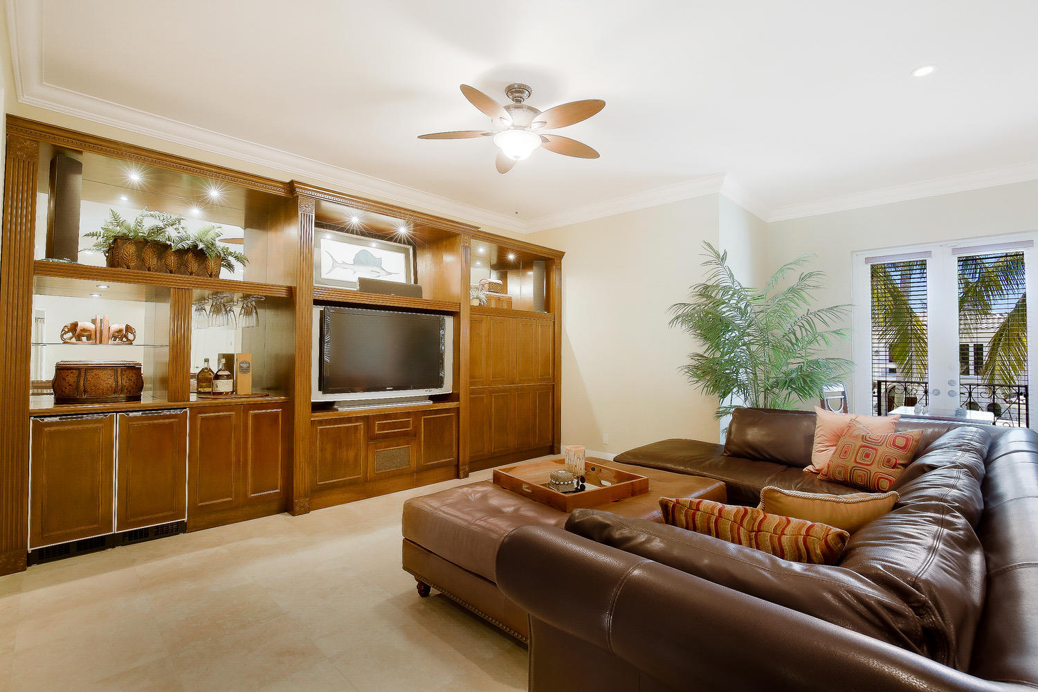 HARBOUR ISLES - Residential