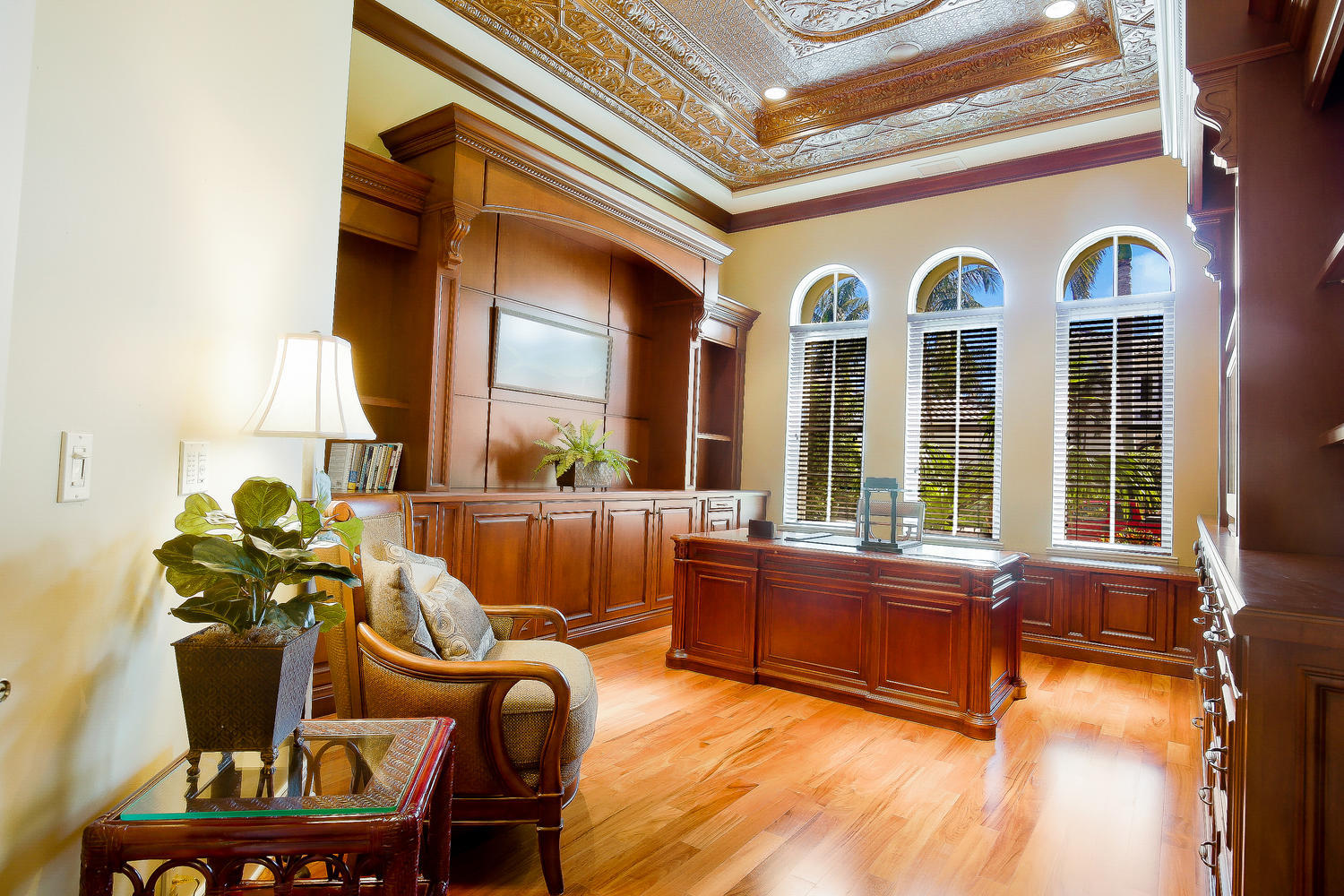 HARBOUR ISLES - Residential