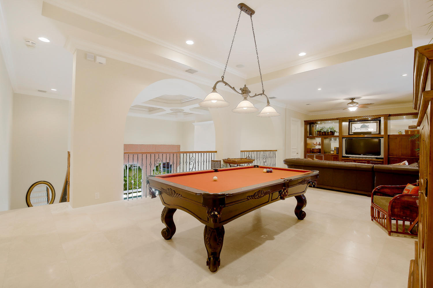 HARBOUR ISLES - Residential