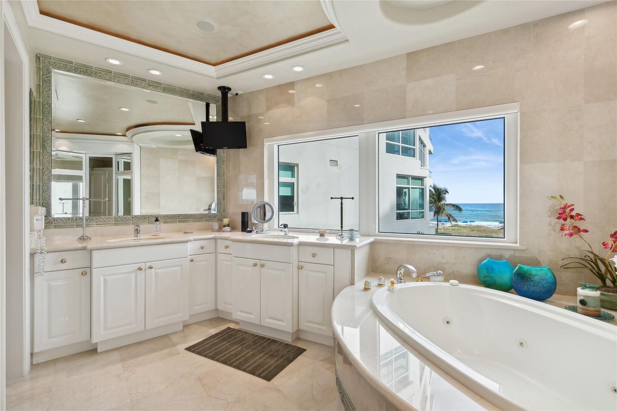 Boca Raton, Florida, 33432, United States, 3 Bedrooms Bedrooms, ,4 BathroomsBathrooms,Residential,Active,1943712