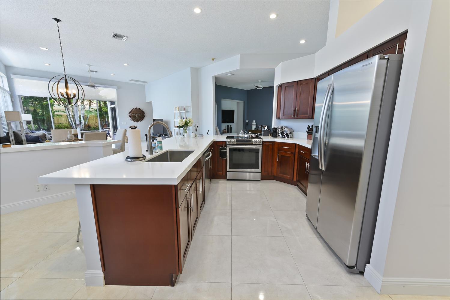 BANYANS - Residential Lease