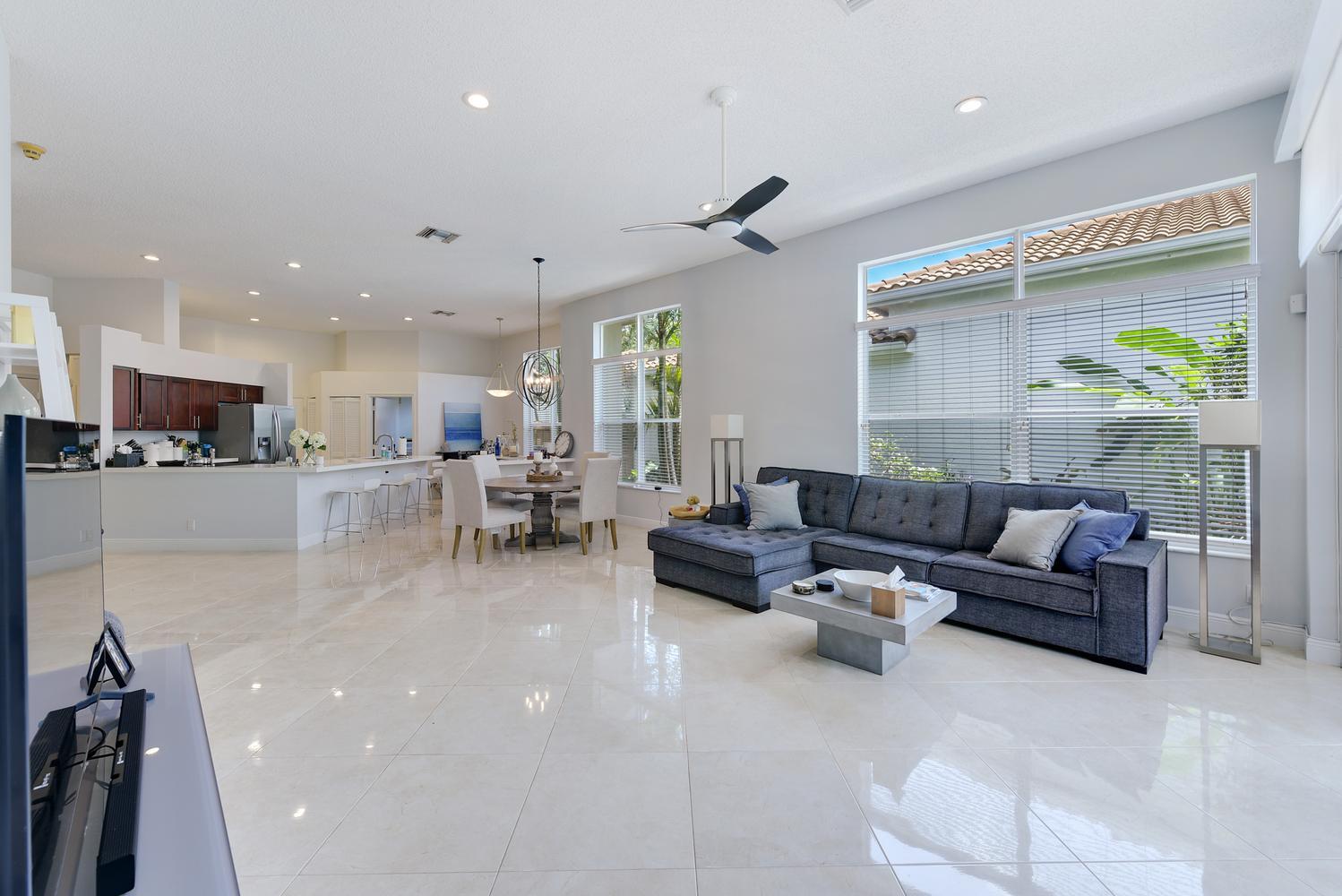 BANYANS - Residential Lease