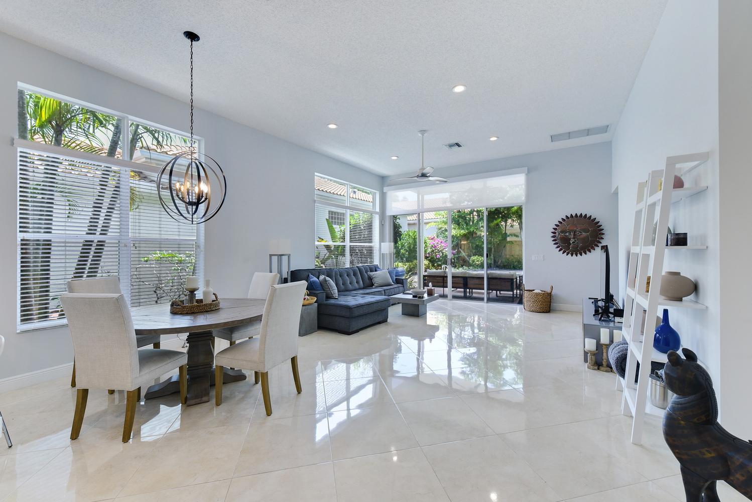 BANYANS - Residential Lease