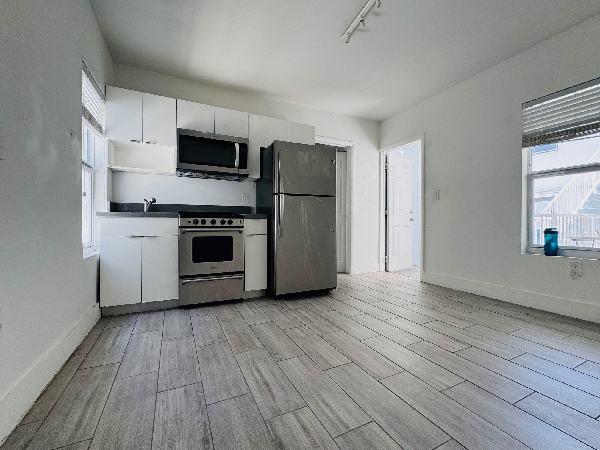 Altos Del Mar 03 - Residential Lease