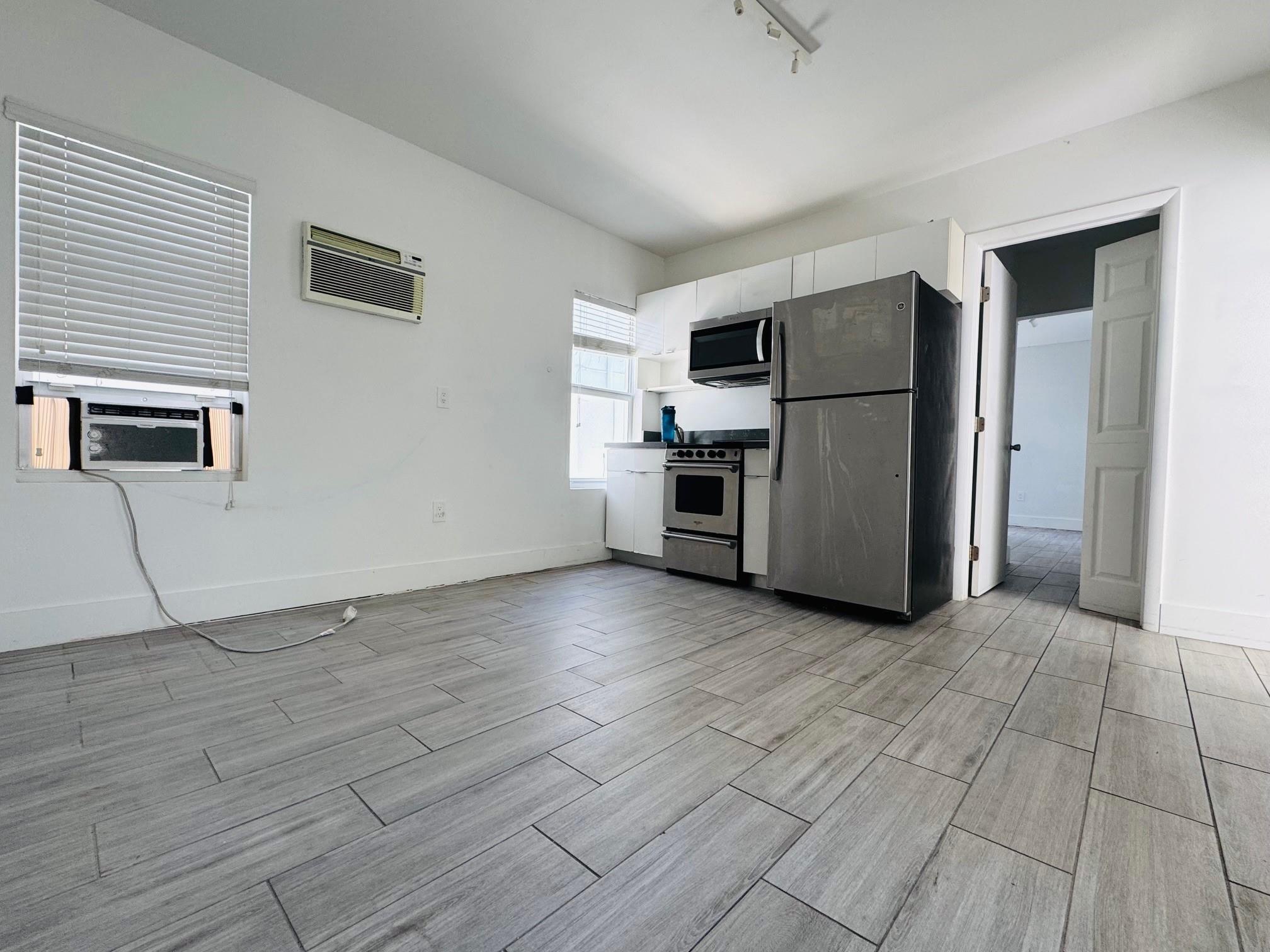 Altos Del Mar 03 - Residential Lease