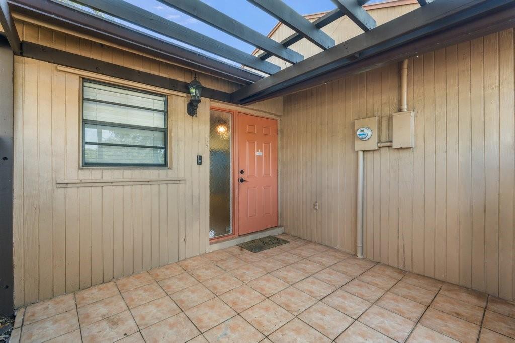 1178 N University Dr 1178