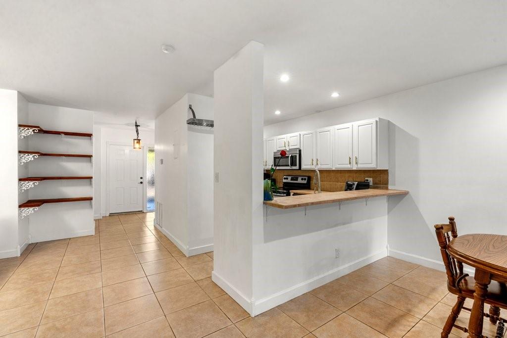 1178 N University Dr 1178