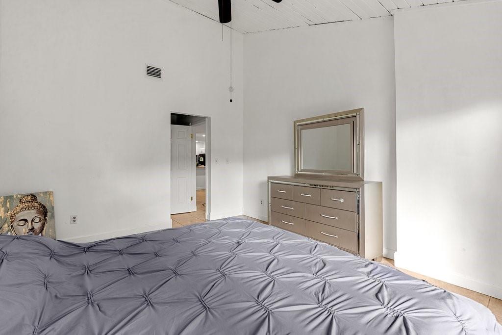 Villas of Plantation - Residential