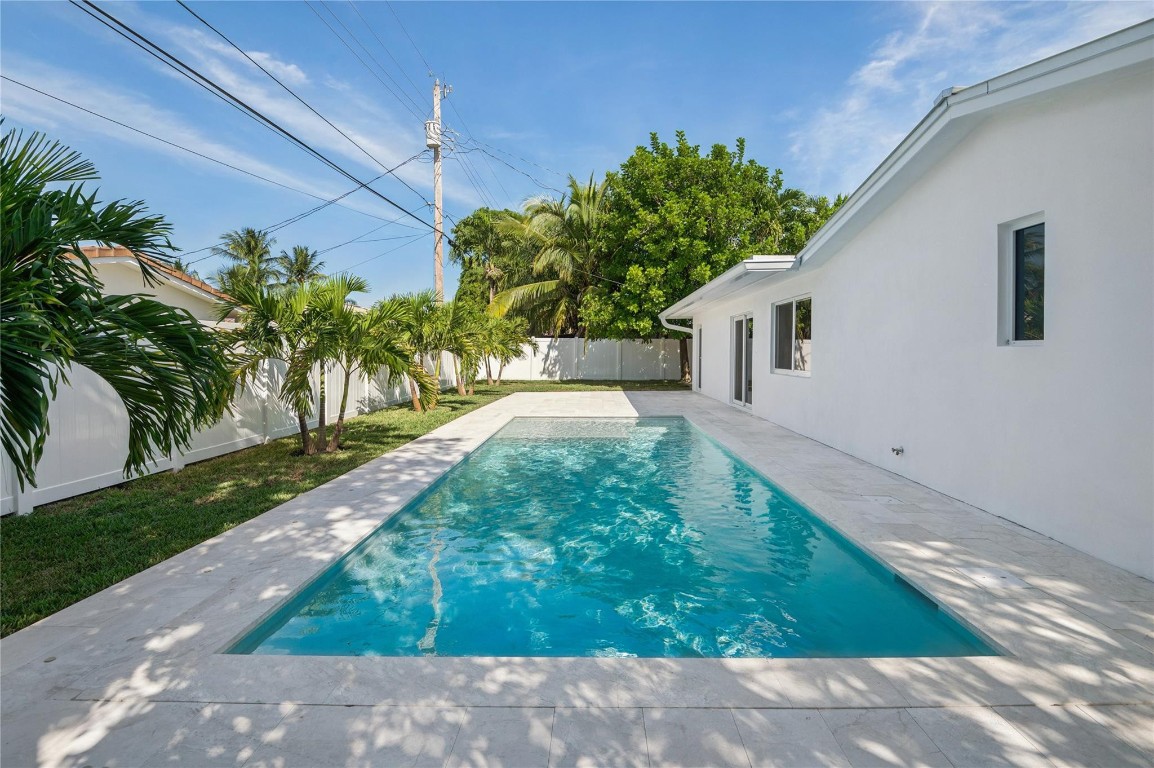 Coral Ridge Isles 45-47 B - Residential