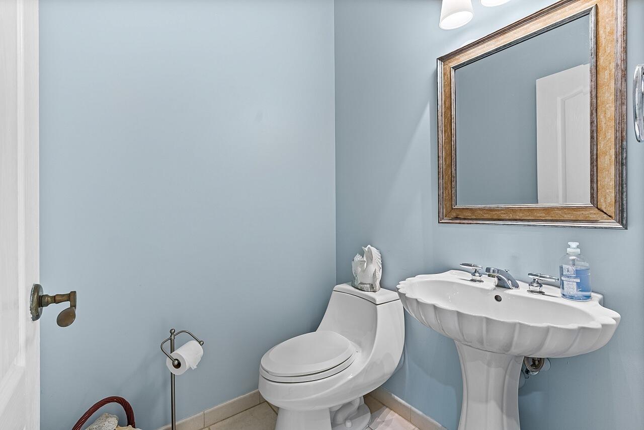 ALLWOOD RIVERFRONT - Residential