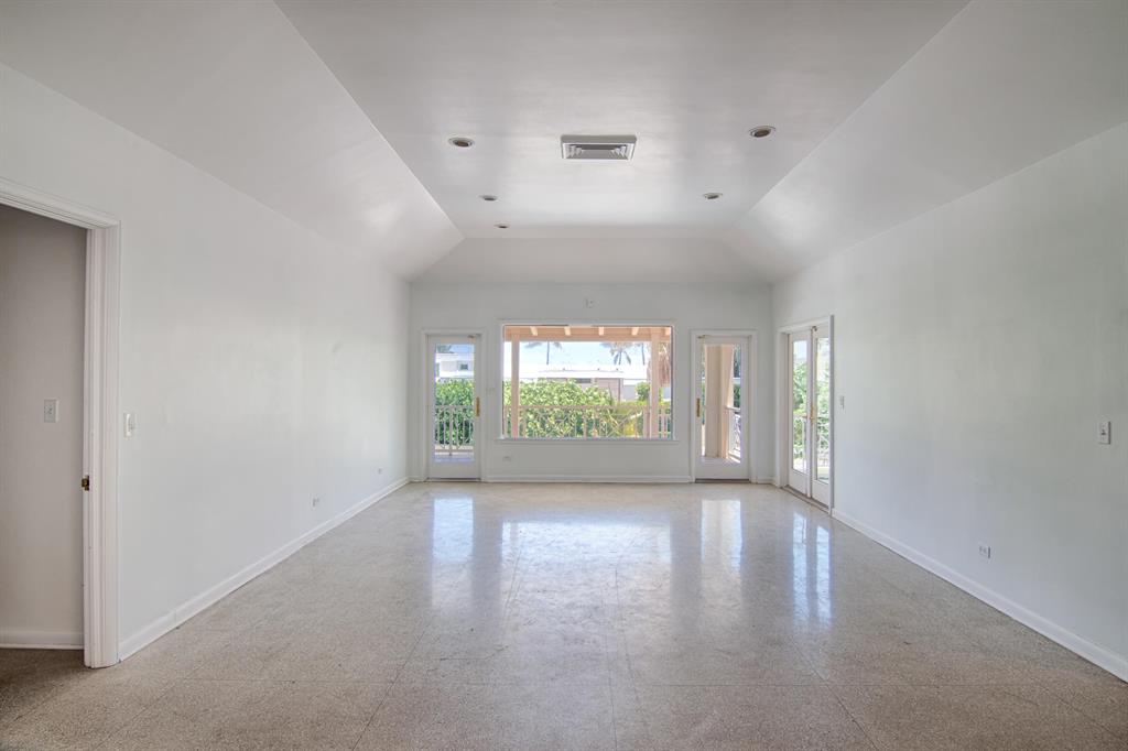 BOULEVARD ESTATES - Residential