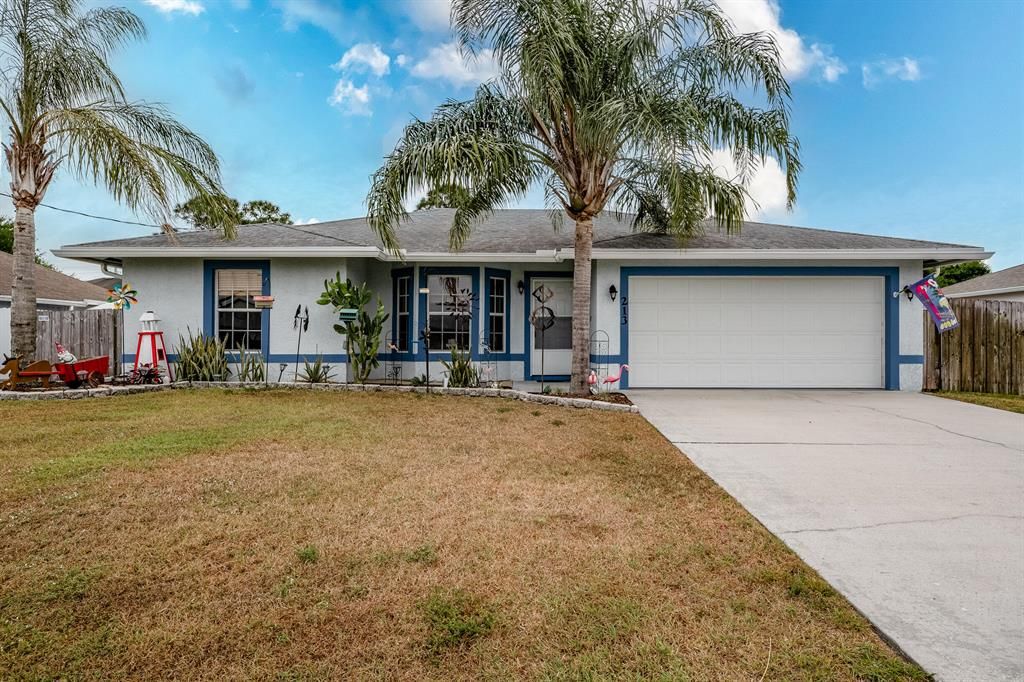 Photo of 213 NW Biltmore Street, Port St Lucie, FL 34983 (MLS # R10874549)