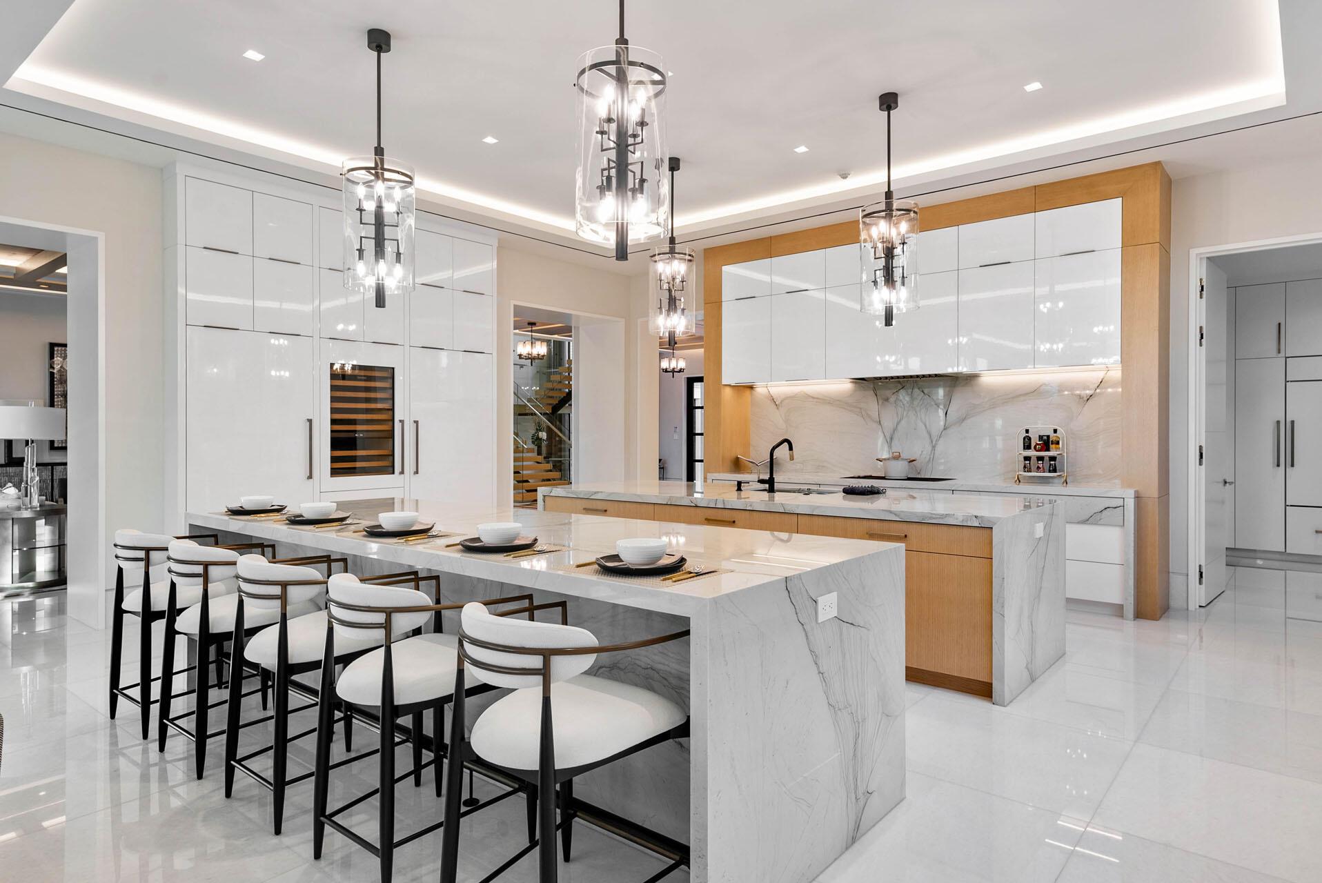 ROYAL PALM YACHT & COUNTR - Residential