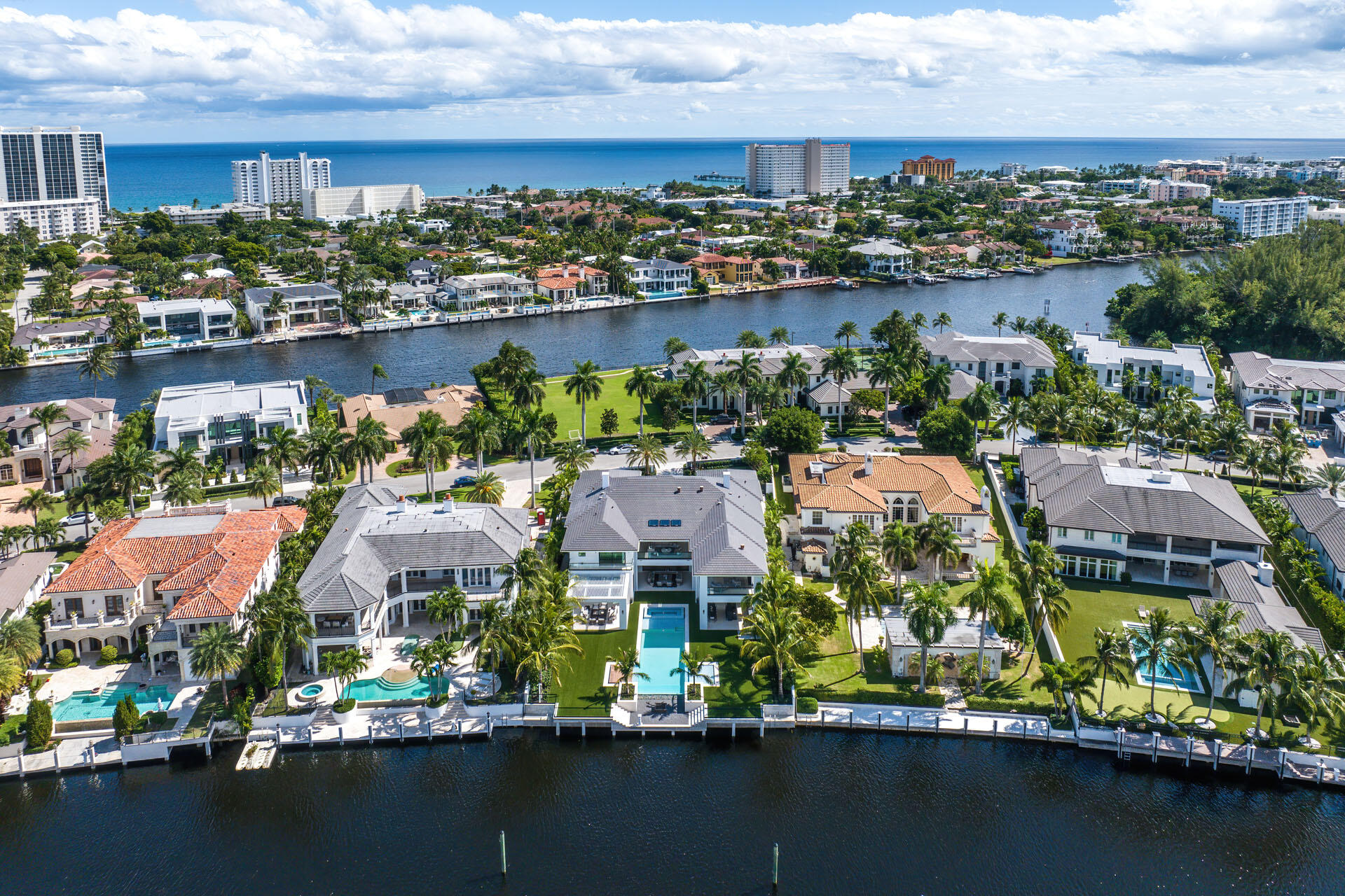 ROYAL PALM YACHT & COUNTR - Residential