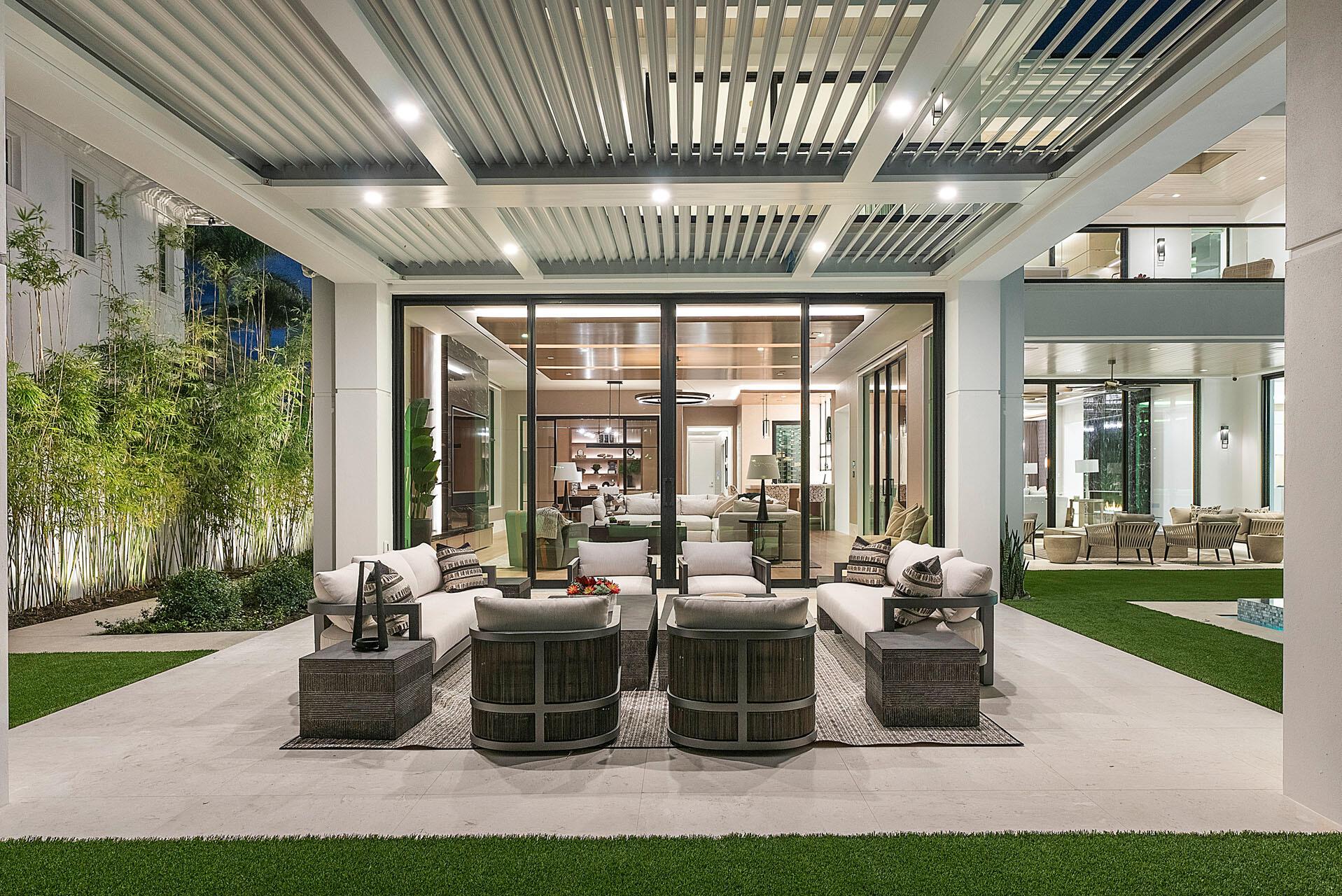 ROYAL PALM YACHT & COUNTR - Residential