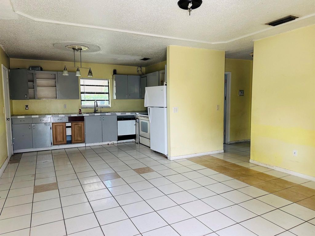 Photo of 3893 Allison Court, Lake Worth, FL 33461 (MLS # R11114409)