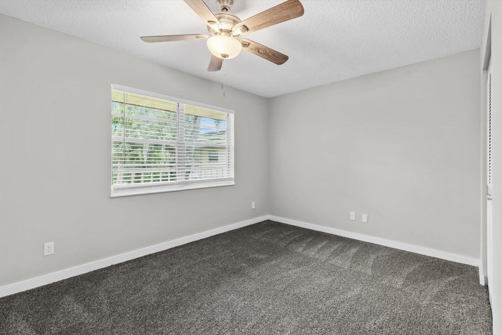 VISTA GARDENS - Residential