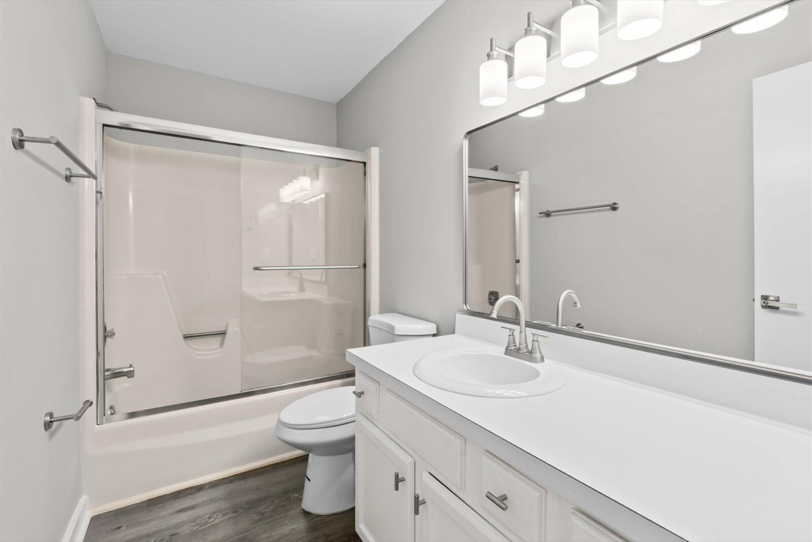 VISTA GARDENS - Residential