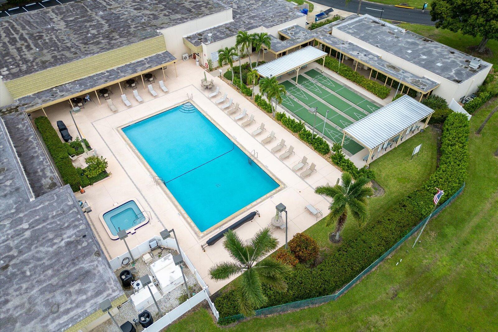 VISTA GARDENS - Residential