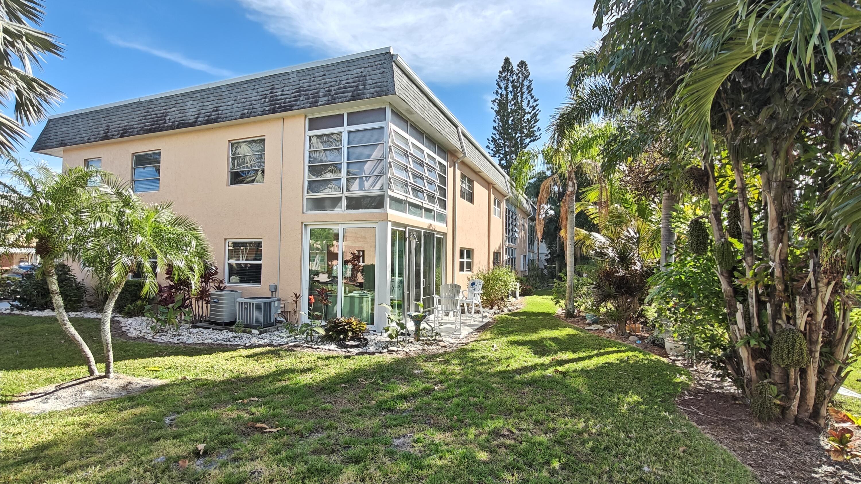 2950 SE Ocean Boulevard 37-6