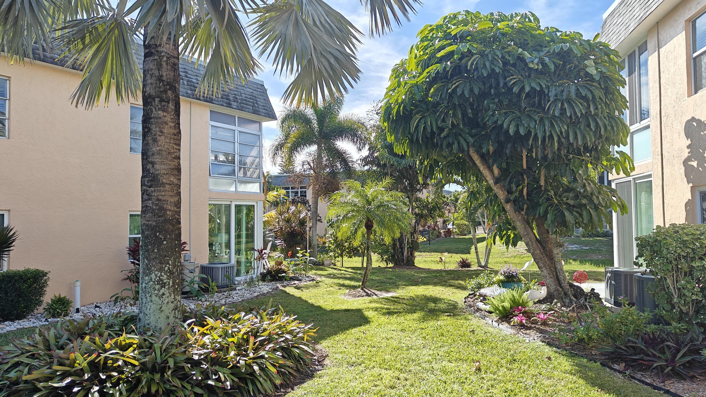 2950 SE Ocean Boulevard 37-6
