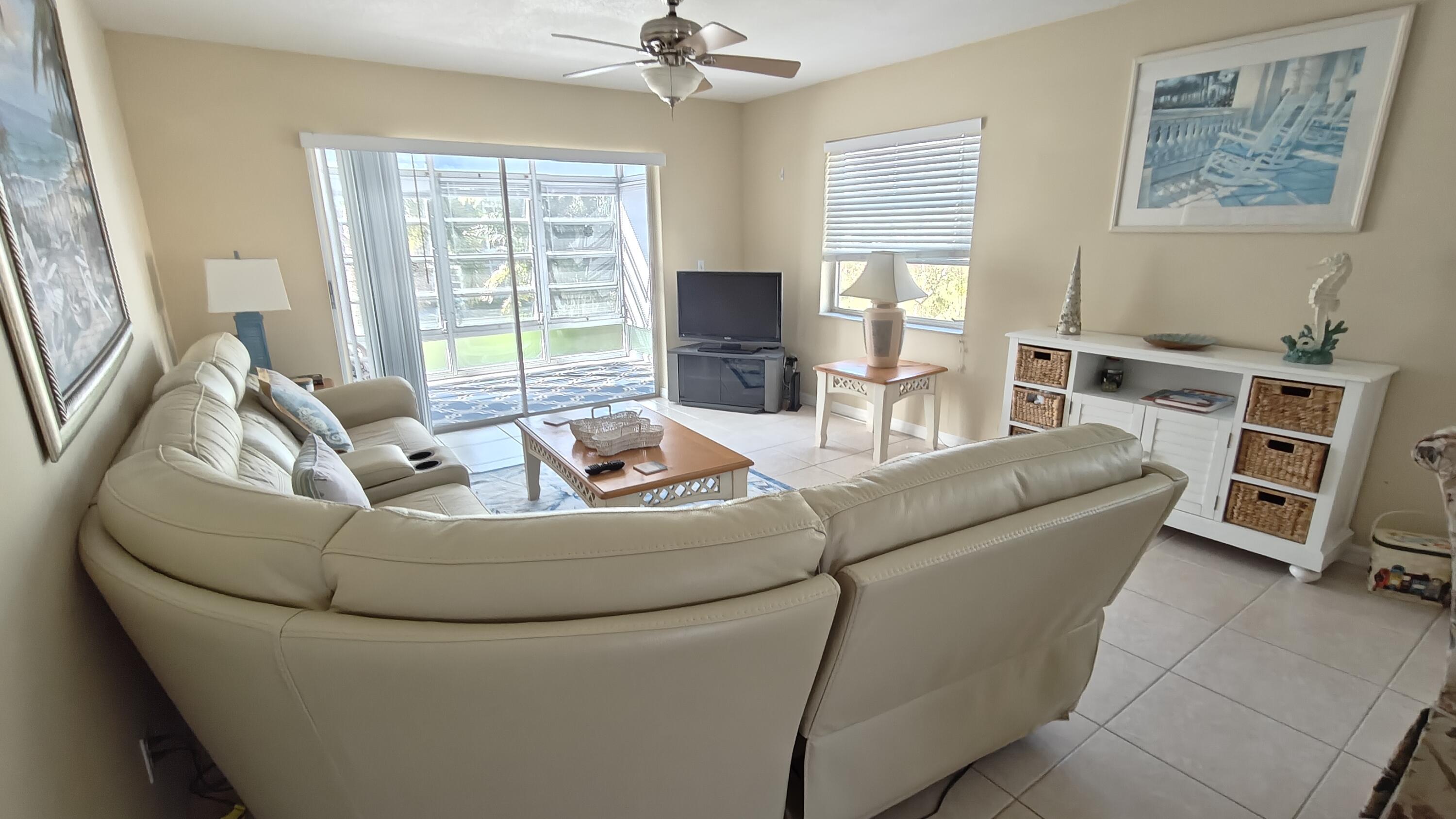 2950 SE Ocean Boulevard 37-6