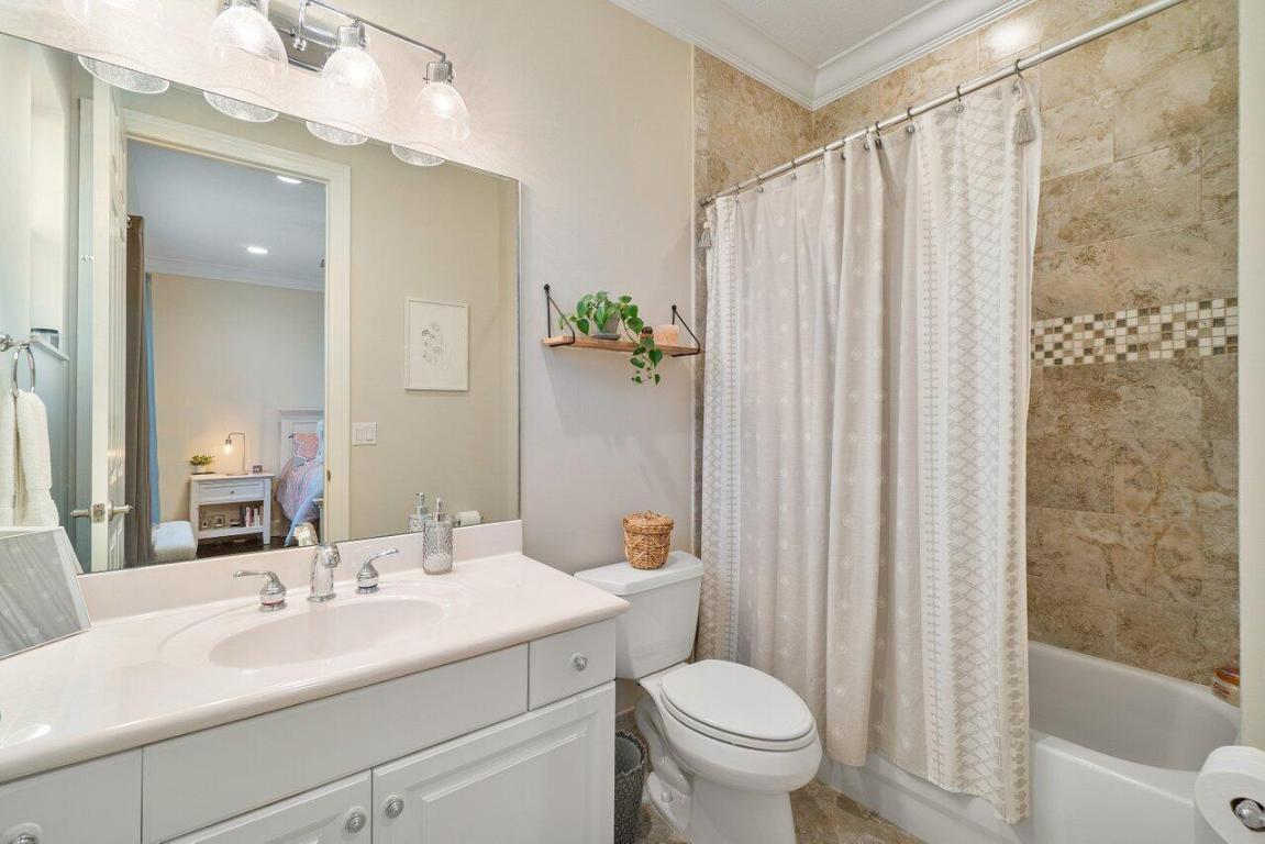 CANYON ISLES 2 - Residential