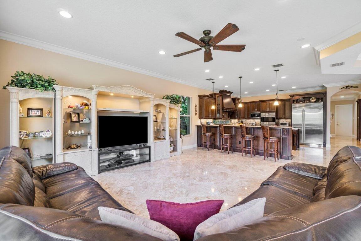 CANYON ISLES 2 - Residential