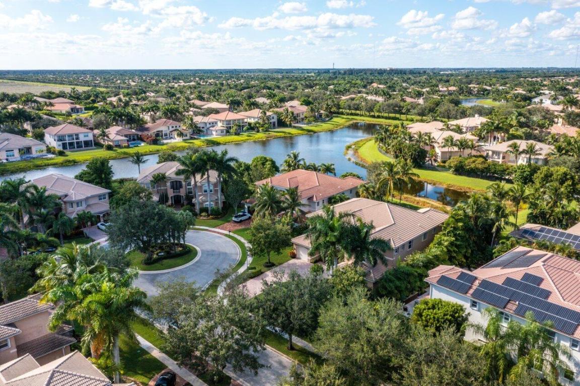 CANYON ISLES 2 - Residential