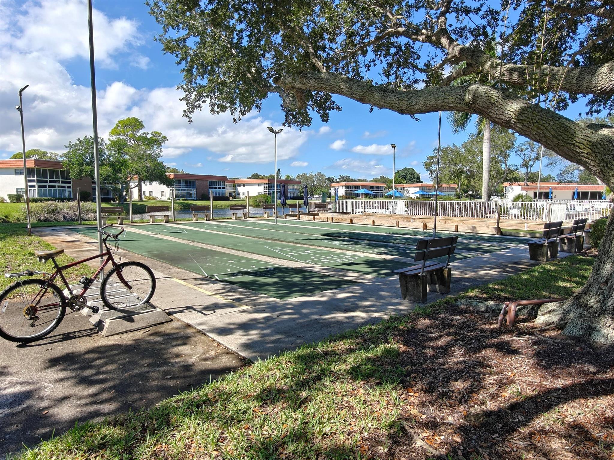 VISTA DEL LAGO CONDO - Residential
