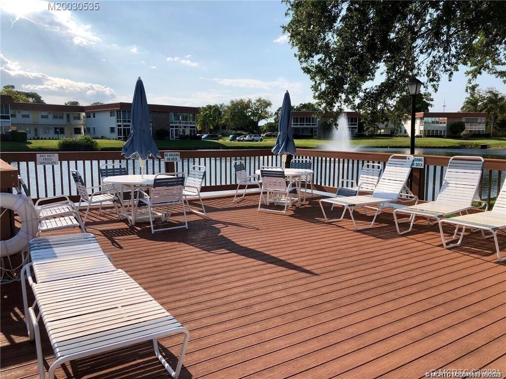 VISTA DEL LAGO CONDO - Residential